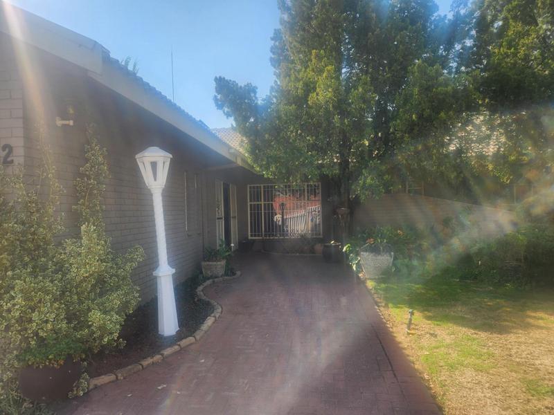4 Bedroom Property for Sale in Bothaville Free State